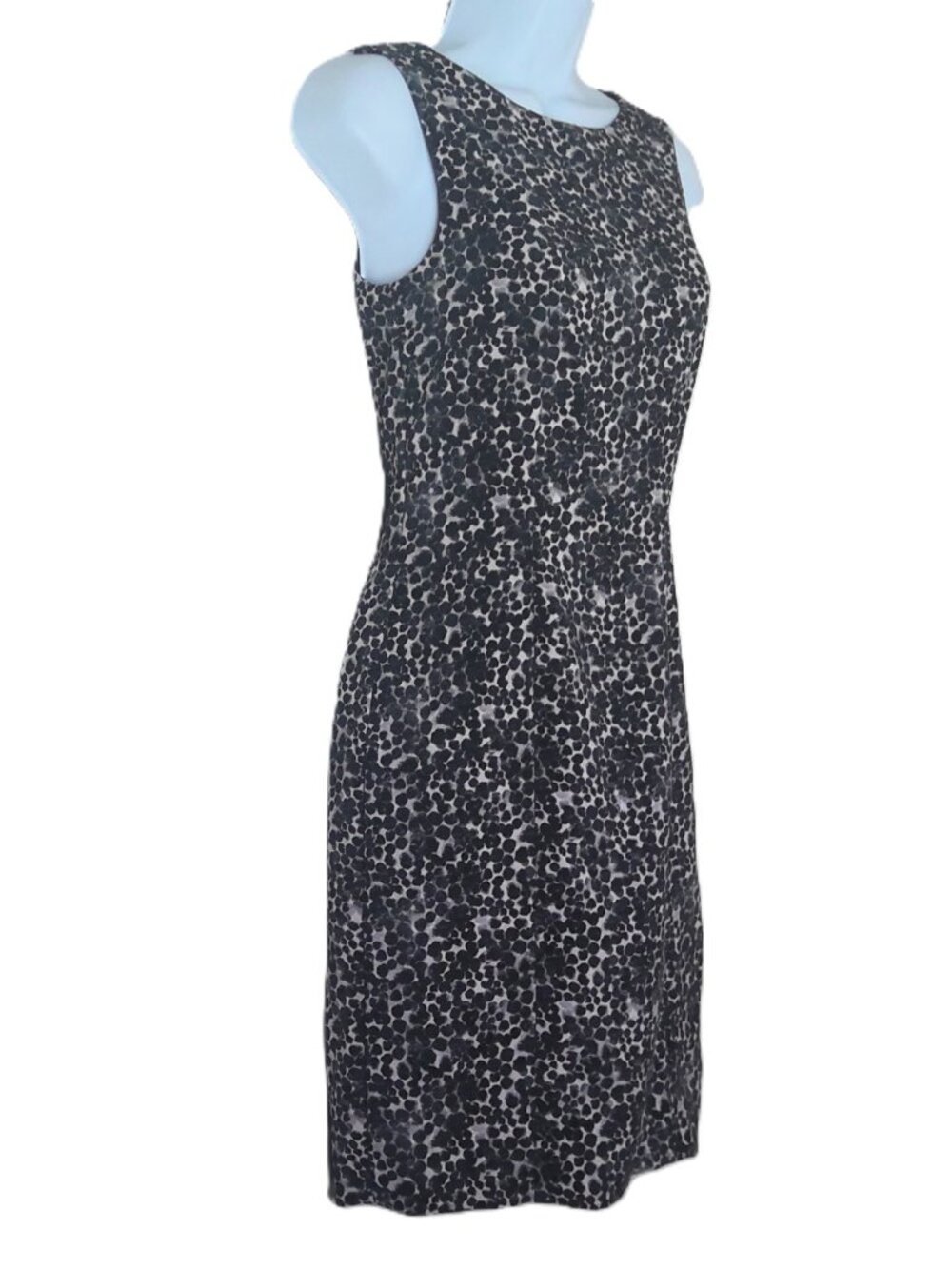 H&M Sleeveless Dress Black Gray & White Animal Inspired Print Cut Out Back Sz 4